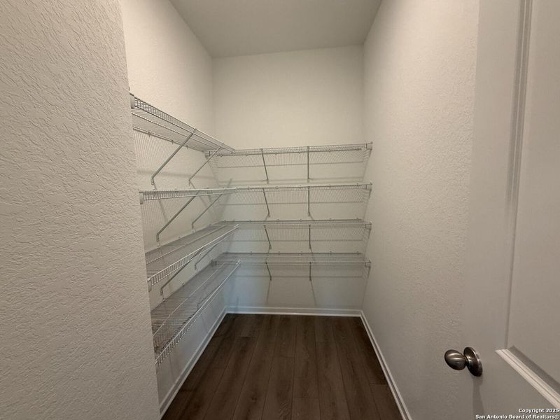 Spacious, unfurnished interior of a new home in Meadows at Hennersby Hollow 40's, San Antonio (Image 17). Spacious, unfurnished interior of a new home in Meadows at Hennersby Hollow 40's, San Antonio (Image 17).