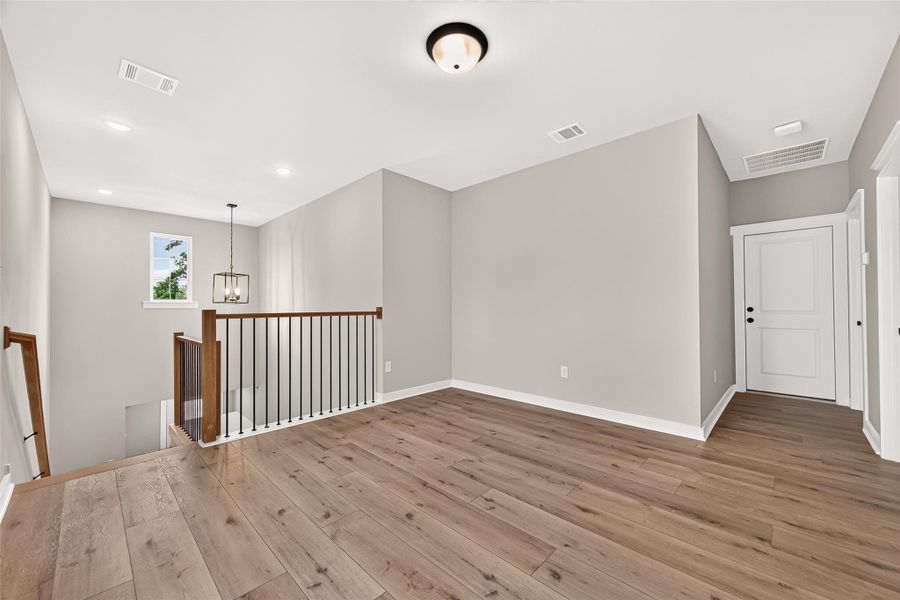 Spacious, unfurnished interior of a new home in Two Step Farm, Montgomery (Image 22).