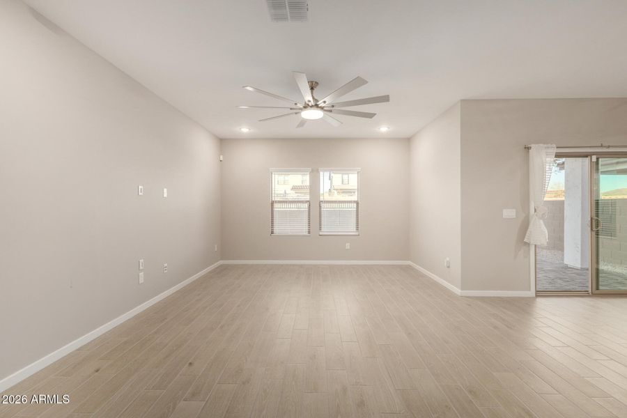 08 Straight Arrow 08 Straight Arrow