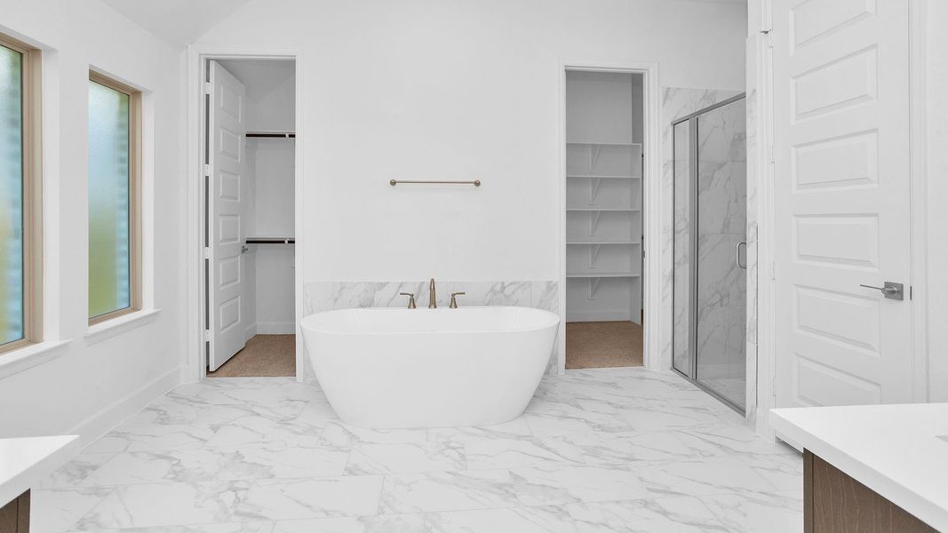 Furnished interior view inside a new home in Artavia 50', Conroe (Image 12).