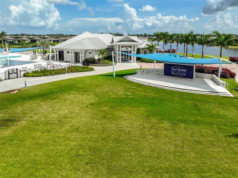 Community amenities in Del Webb BayView, Parrish (Image 48).