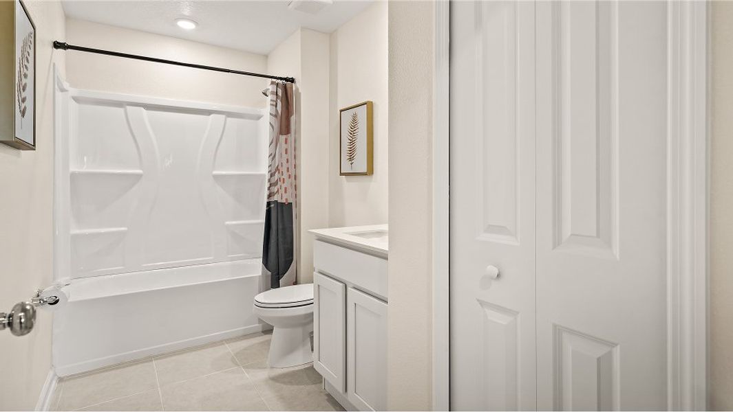 Florida CORE P003 Crest Bath2 F1 Base3 6 9 25