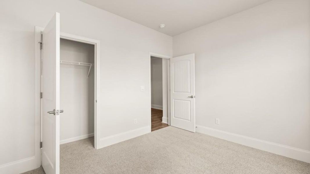 Spacious, unfurnished interior of a new home in Hamptons at Riverwood North, Dallas (Image 30).