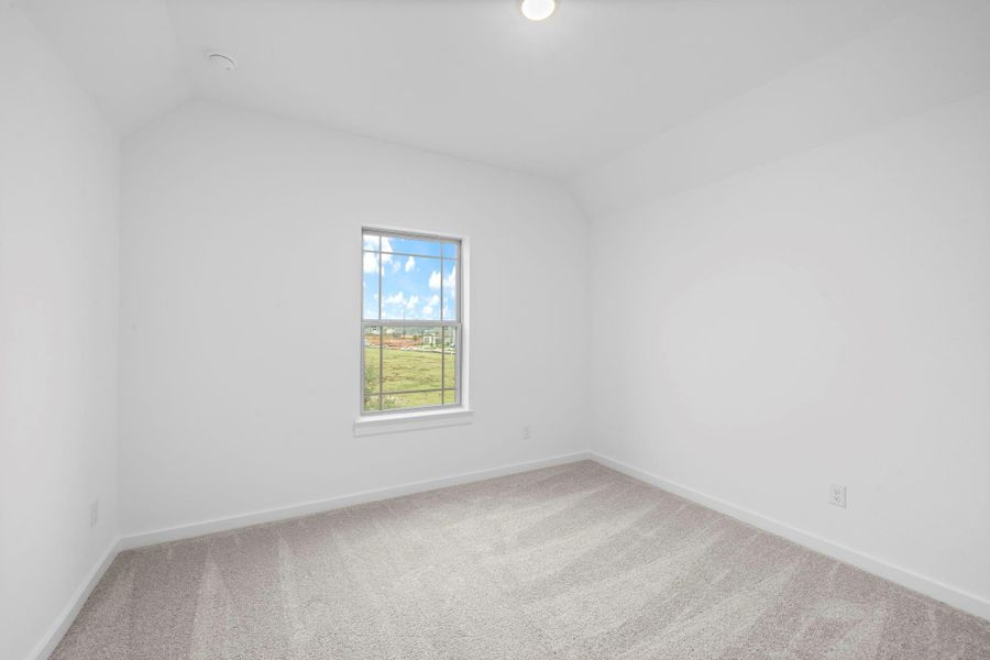 Spacious, unfurnished interior of a new home in Sienna 45', 50', Missouri City (Image 24). Spacious, unfurnished interior of a new home in Sienna 45', 50', Missouri City (Image 24).