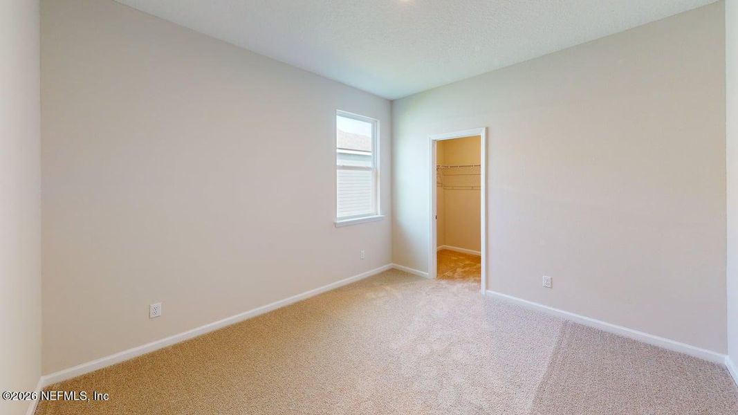 Spacious, unfurnished interior of a new home in Lakes at Bella Lago, Green Cove Springs (Image 15).