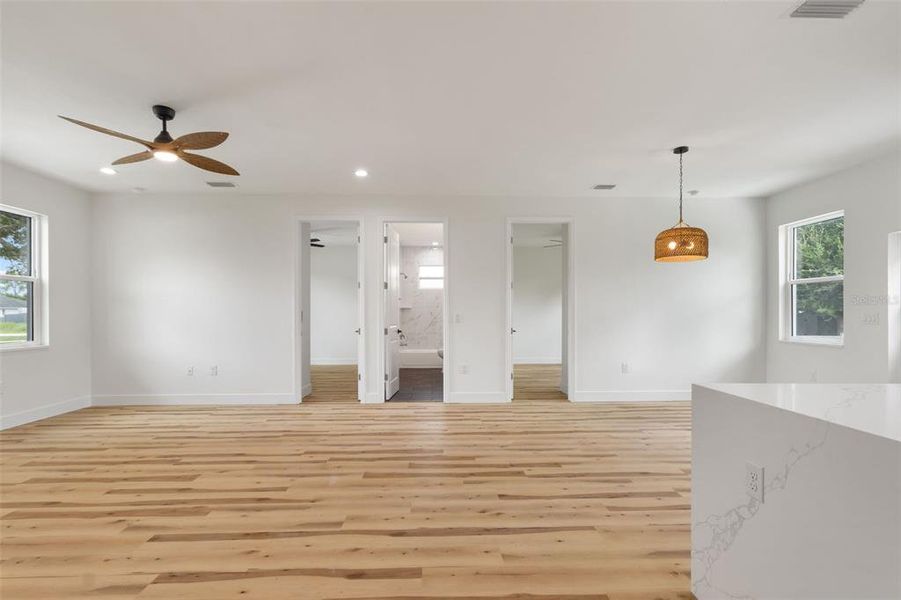 Spacious, unfurnished interior of a new home in , North Port (Image 28).