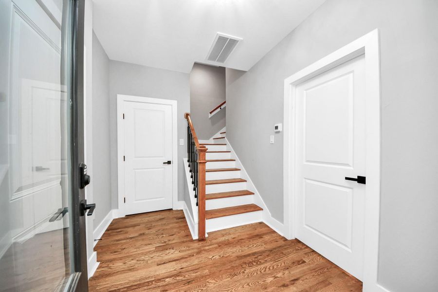 Spacious, unfurnished interior of a new home in , Houston (Image 25). Spacious, unfurnished interior of a new home in , Houston (Image 25).