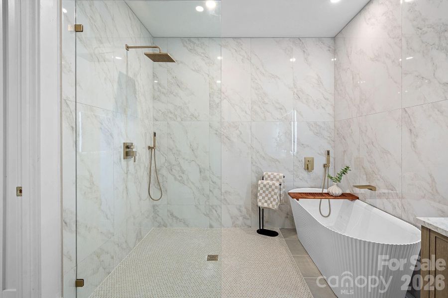 Primary shower Primary shower