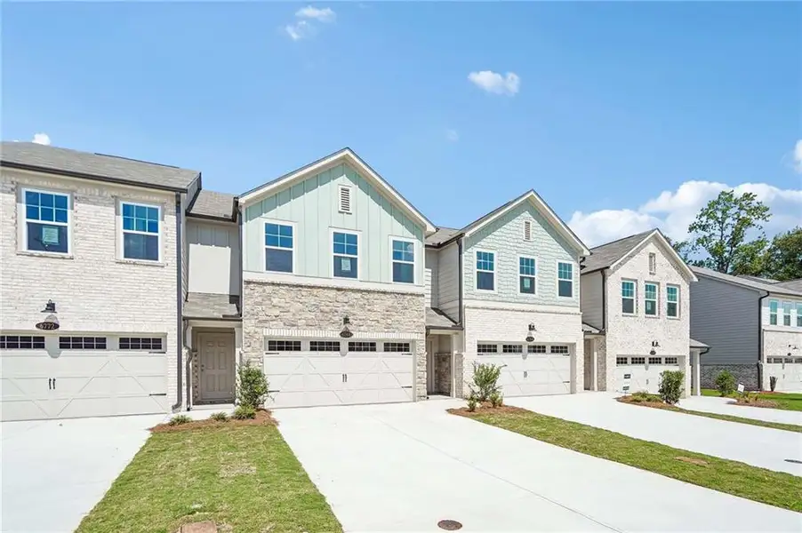 Front exterior of a new home in Leydenview, Mableton, GA, highlighting curb appeal (Image 2). Front exterior of a new home in Leydenview, Mableton, GA, highlighting curb appeal (Image 2).