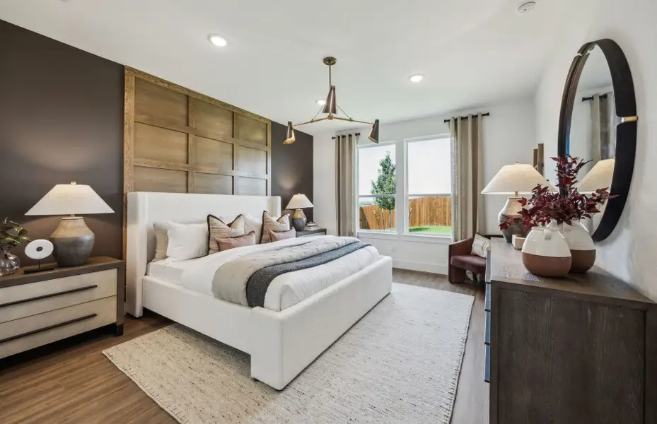 Owner's suite with large windows