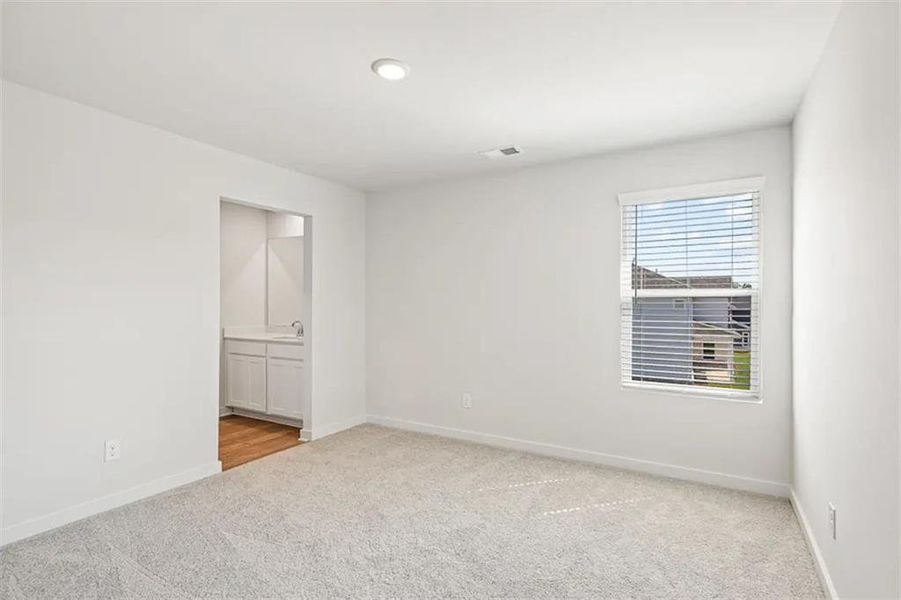Spacious, unfurnished interior of a new home in Windsong Estates, McDonough (Image 24). Spacious, unfurnished interior of a new home in Windsong Estates, McDonough (Image 24).