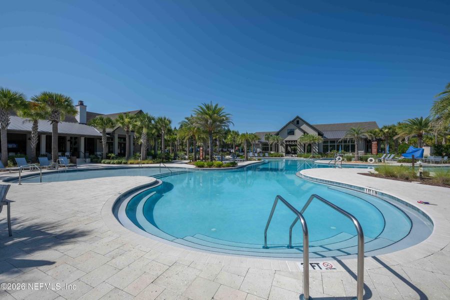 Community amenities in Tributary, Yulee (Image 53). Community amenities in Tributary, Yulee (Image 53).