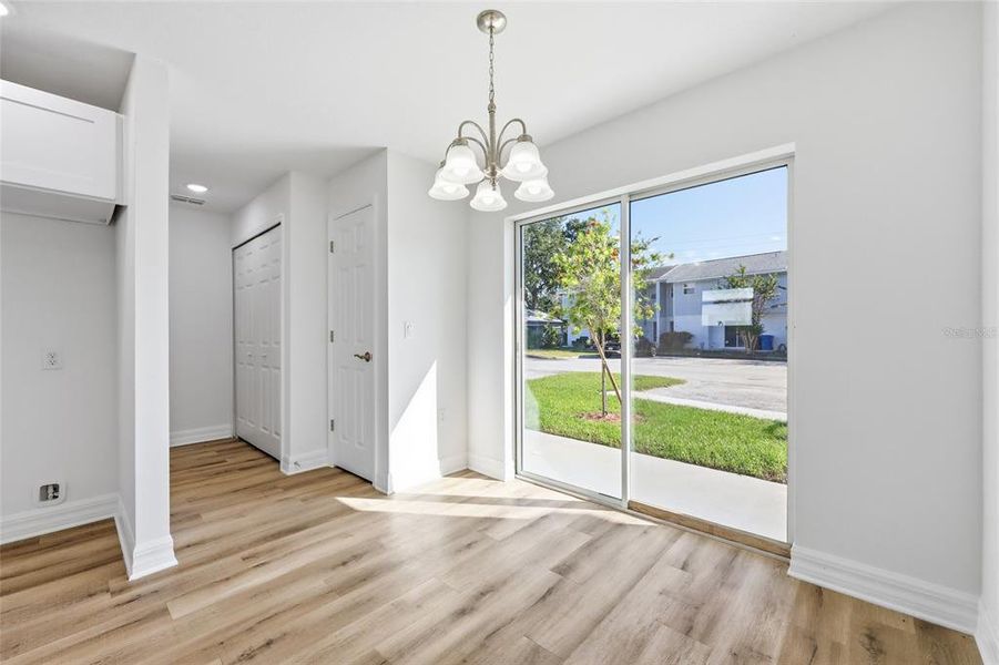 Spacious, unfurnished interior of a new home in , Lakeland (Image 19).