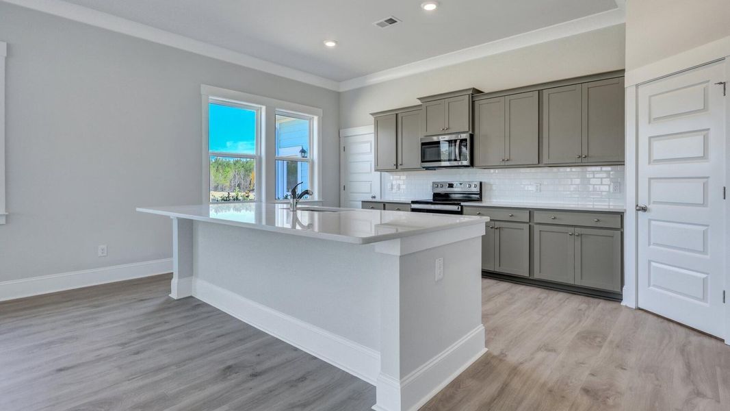 Furnished interior view inside a new home in Berkeley Bay, Ridgeville (Image 12).