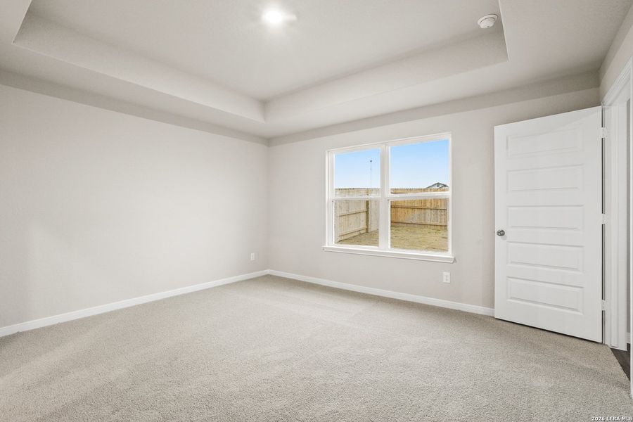 Spacious, unfurnished interior of a new home in Hickory Ridge, Elmendorf (Image 22).