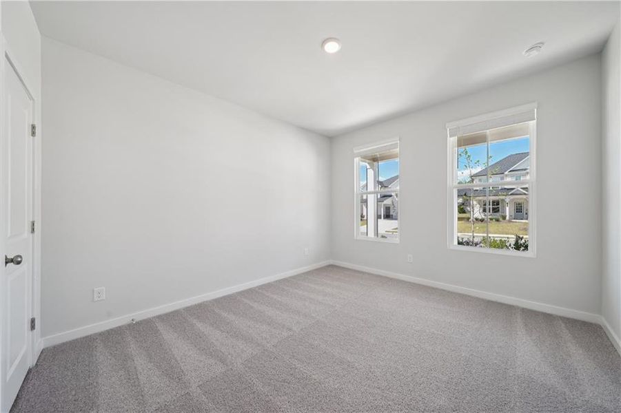Spacious, unfurnished interior of a new home in Dove Lake, Grayson (Image 21).