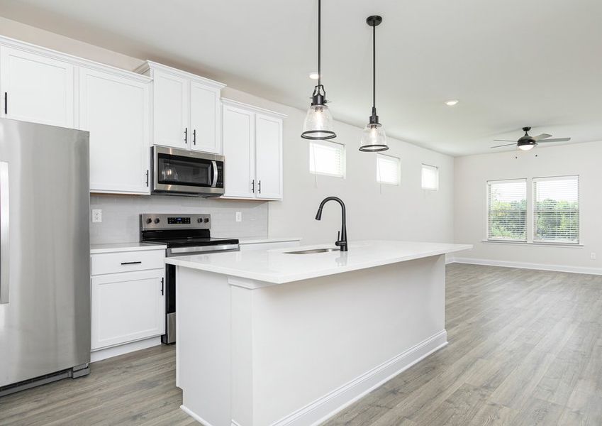 Move freely between the open entertainment space