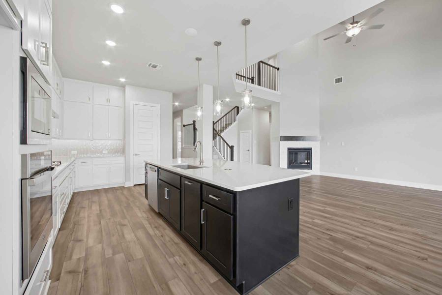 The Hillmont - Kitchen