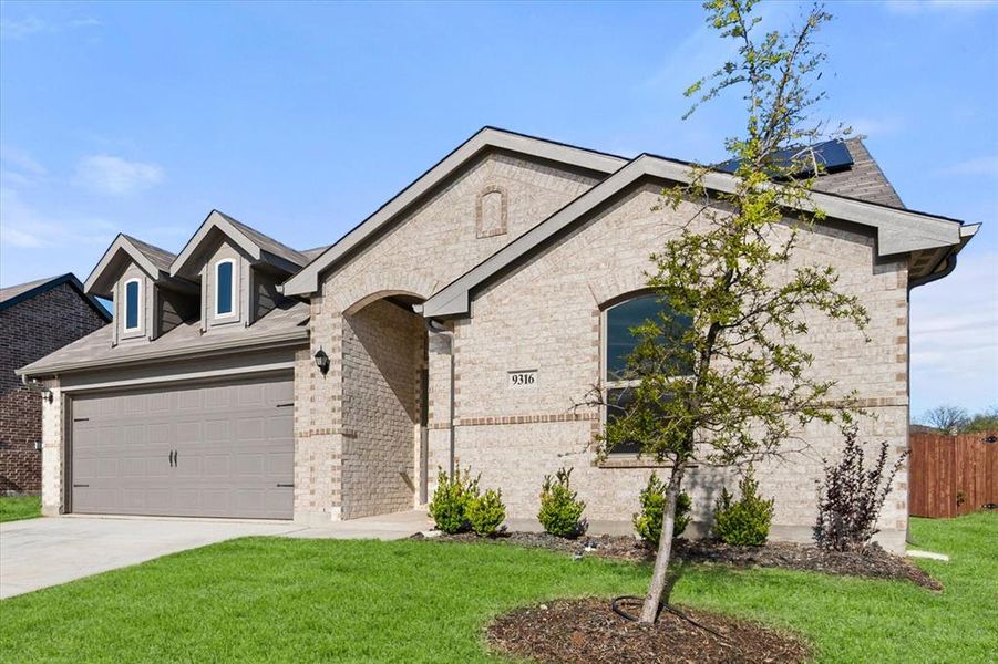 Front exterior of a new home in , Fort Worth, TX, highlighting curb appeal (Image 23).