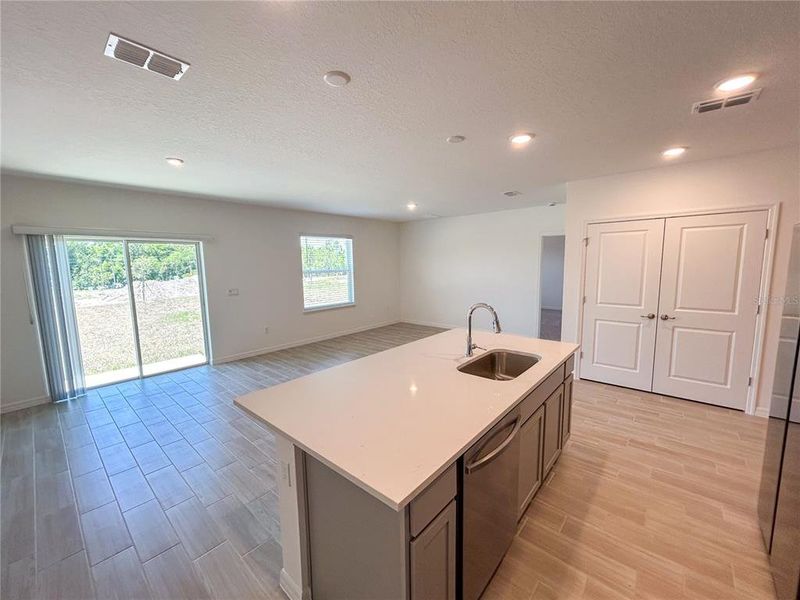 Large Island Large Island