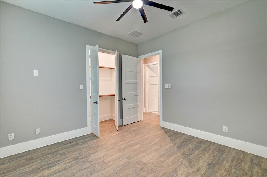 Spacious, unfurnished interior of a new home in , Montgomery (Image 19).