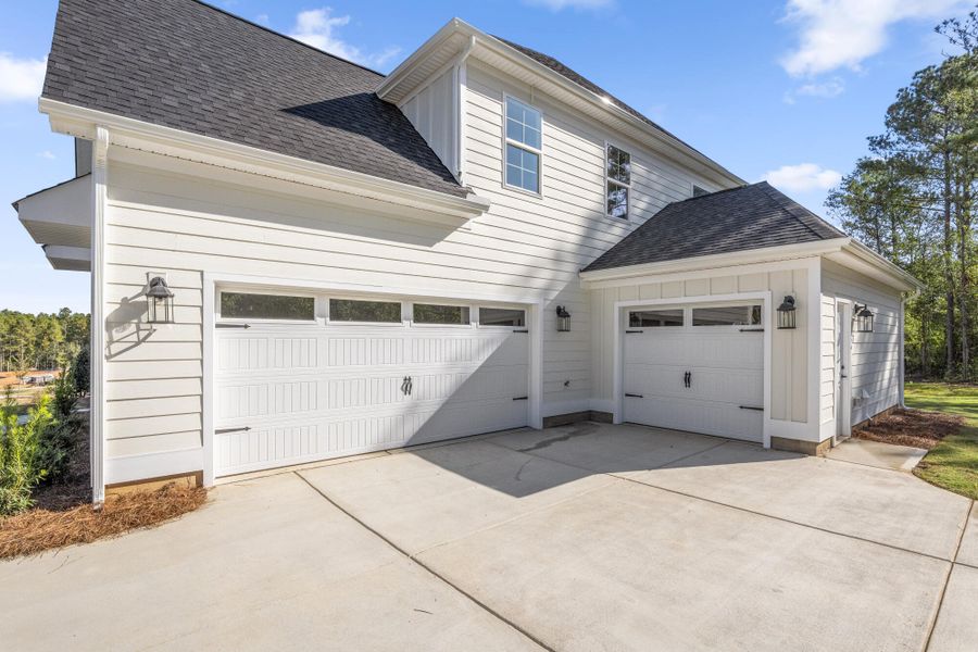 Exterior details and patio area of a home in Hancock Farms, Aiken (Image 3).