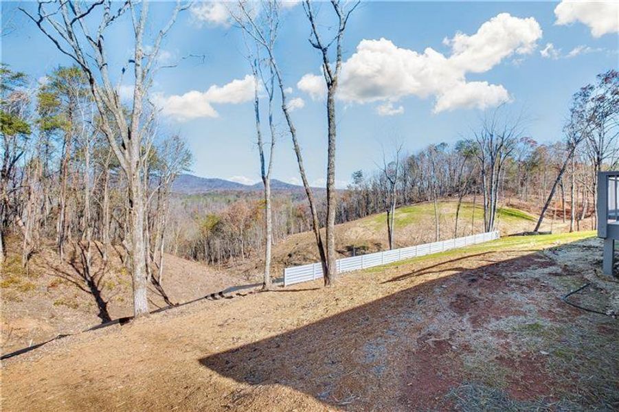 Image 27 of a home in .