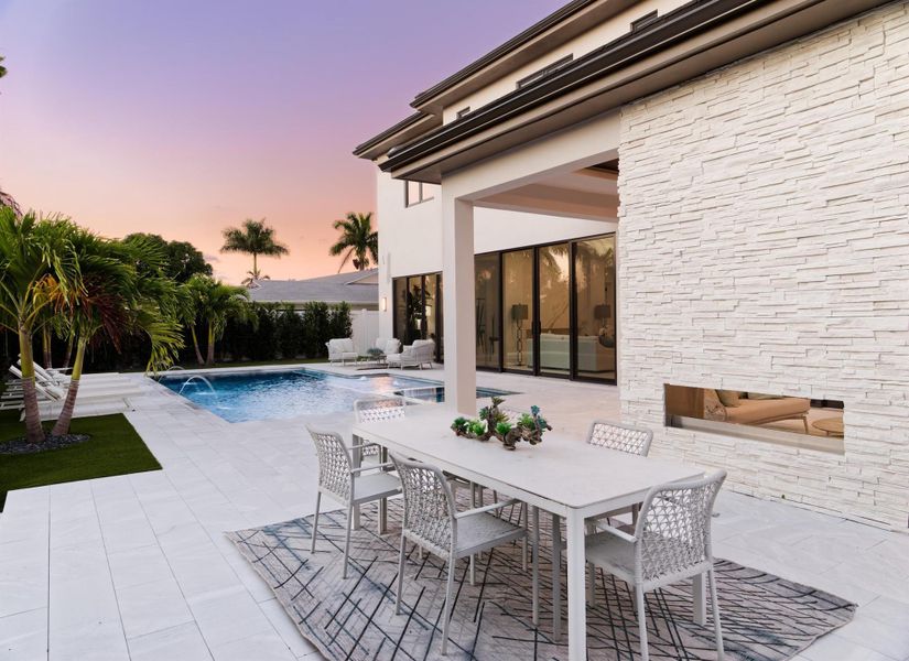 Furnished interior view inside a new home in , Palm Beach Gardens (Image 4). Furnished interior view inside a new home in , Palm Beach Gardens (Image 4).