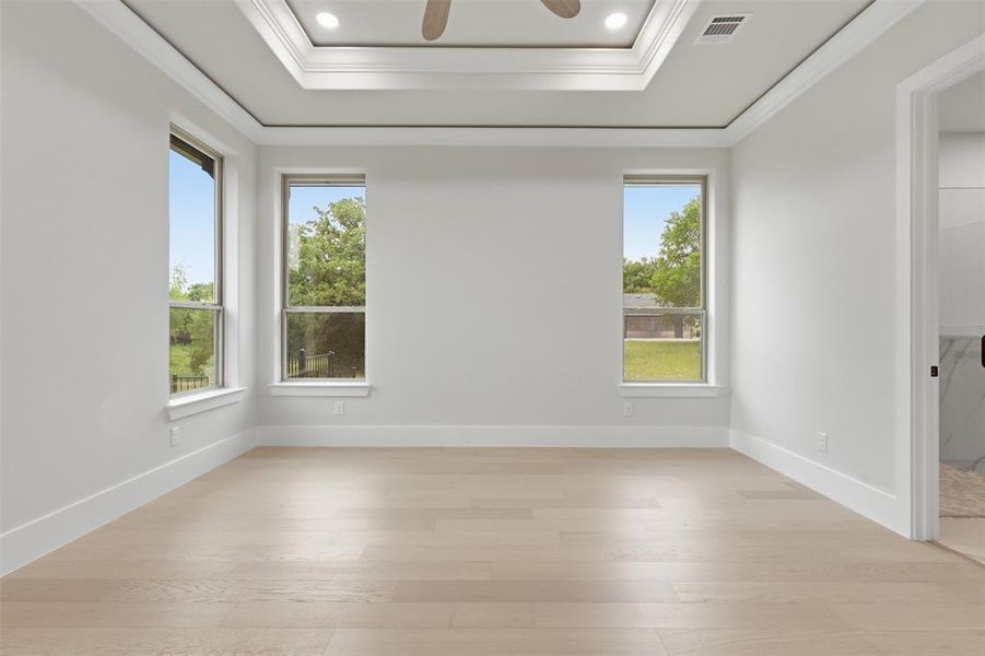 Spacious, unfurnished interior of a new home in , Granbury (Image 32). Spacious, unfurnished interior of a new home in , Granbury (Image 32).