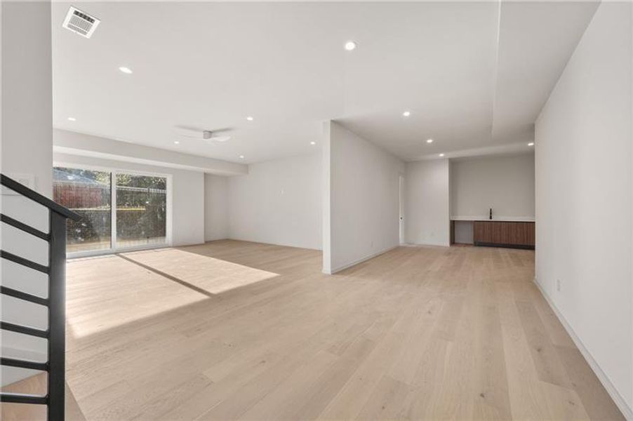 Spacious, unfurnished interior of a new home in , Sandy Springs (Image 28). Spacious, unfurnished interior of a new home in , Sandy Springs (Image 28).