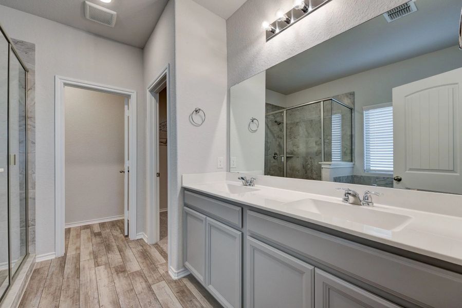 Representative furnished interior of a home built from the Devon by Ashton Woods in Cordova Trails, Seguin (Image 10). Representative furnished interior of a home built from the Devon by Ashton Woods in Cordova Trails, Seguin (Image 10).