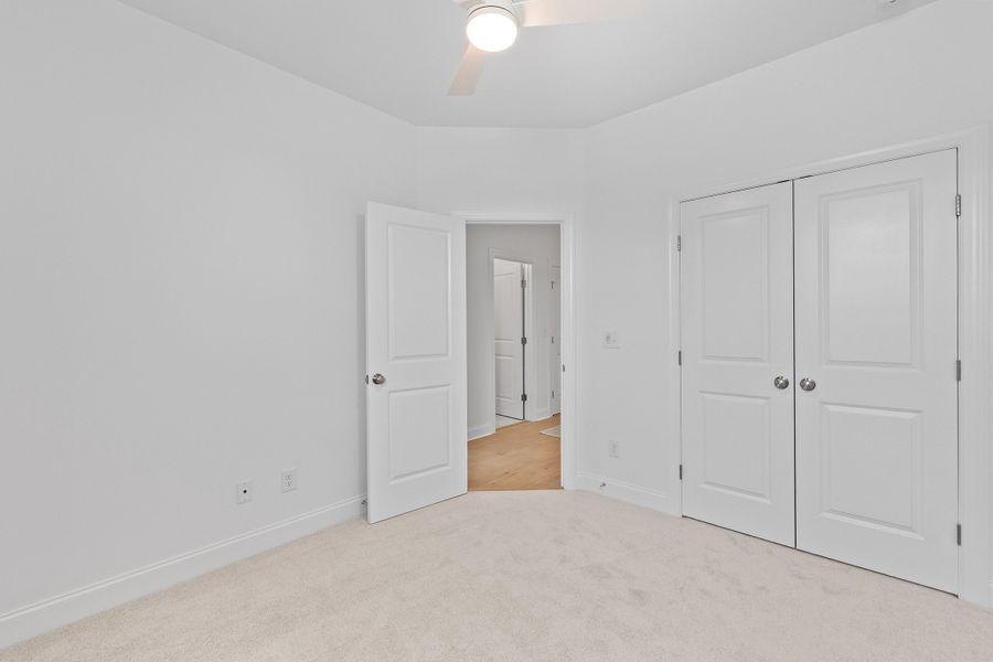 Representative unfurnished interior of a home built from the The Juniper by RobuckHomes in Kennebec Crossing, Angier (Image 84).