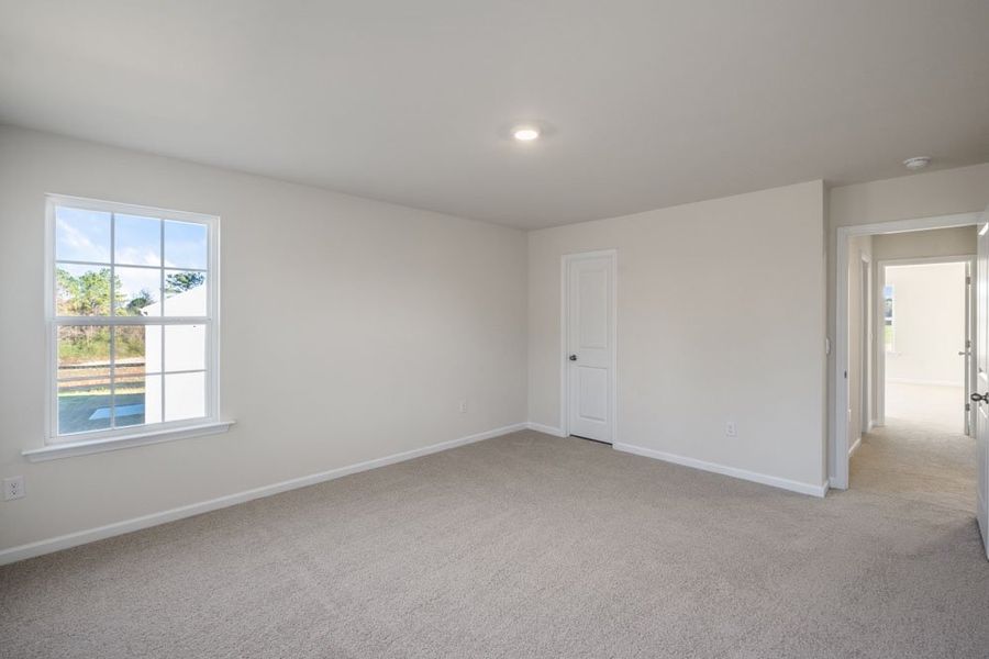 Representative unfurnished interior of a home built from the COLUMBIA by D.R. Horton in Gretchen Pines, West End (Image 33).