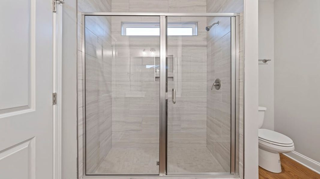 Image 33 of a home in Shadowood II.