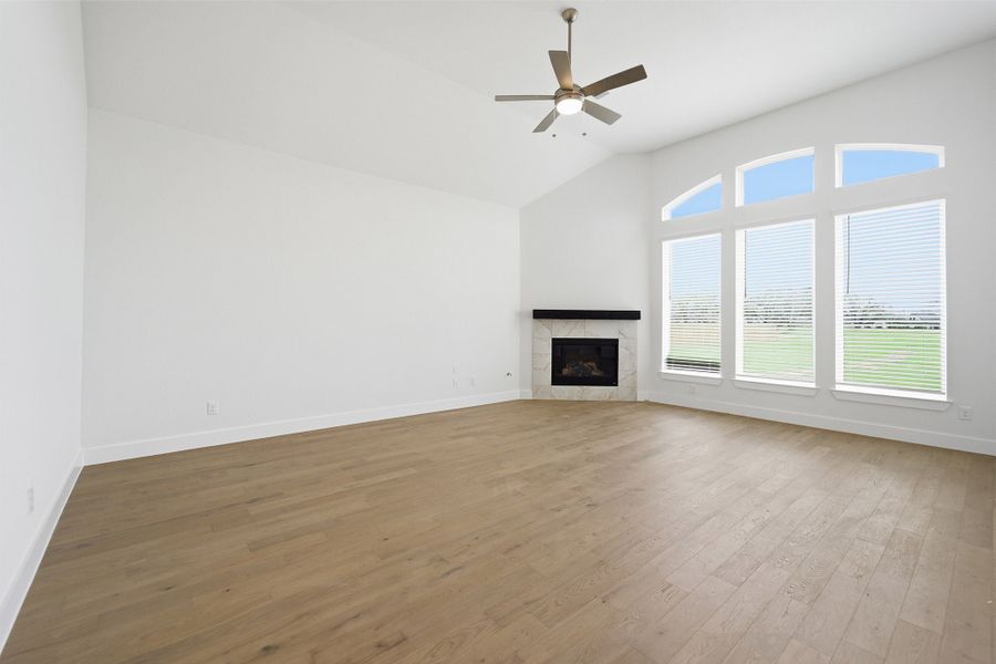 Spacious, unfurnished interior of a new home in Suncreek Estates, Rosharon (Image 41). Spacious, unfurnished interior of a new home in Suncreek Estates, Rosharon (Image 41).