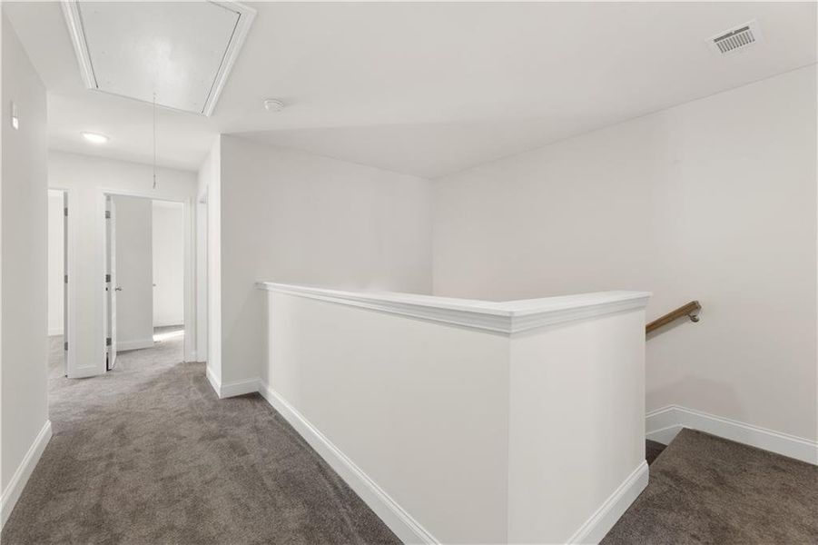Spacious, unfurnished interior of a new home in Mulberry Summit, Flowery Branch (Image 17).