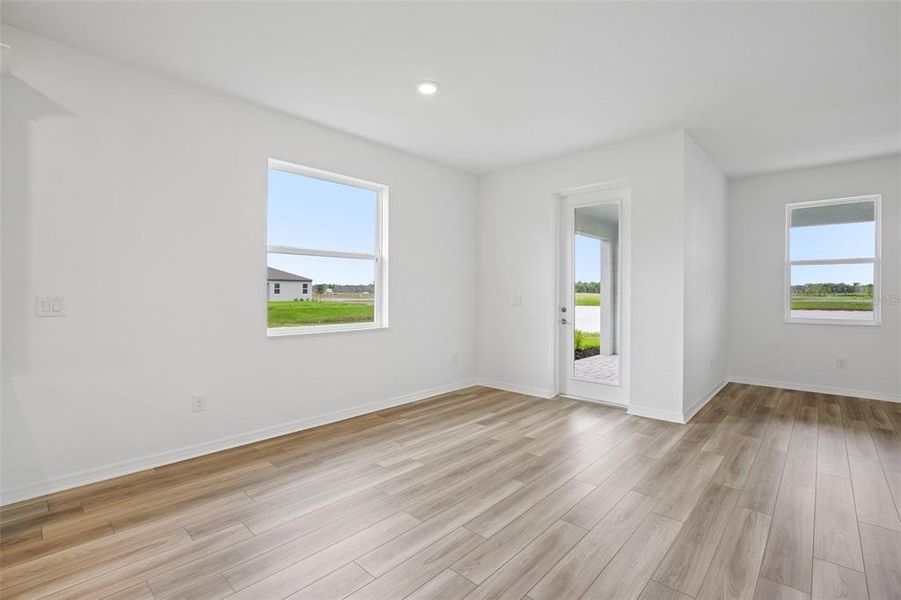 Spacious, unfurnished interior of a new home in Coasterra, Palmetto (Image 15). Spacious, unfurnished interior of a new home in Coasterra, Palmetto (Image 15).