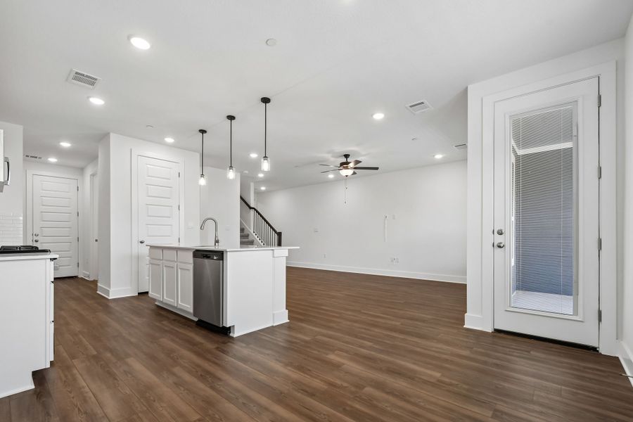 Representative unfurnished interior of a home built from the Lavaca by Pacesetter Homes in Center 45, Round Rock (Image 22).