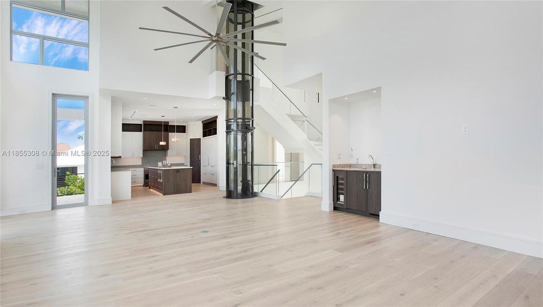 Furnished interior view inside a new home in , Naples (Image 14).