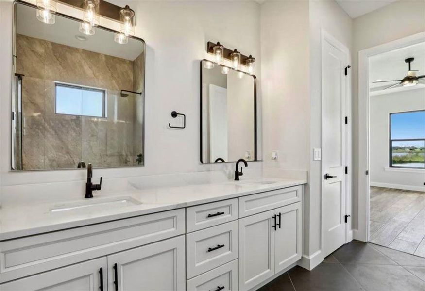 Furnished interior view inside a new home in , Auburndale (Image 16).