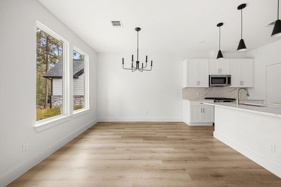Spacious, unfurnished interior of a new home in , Conroe (Image 21). Spacious, unfurnished interior of a new home in , Conroe (Image 21).