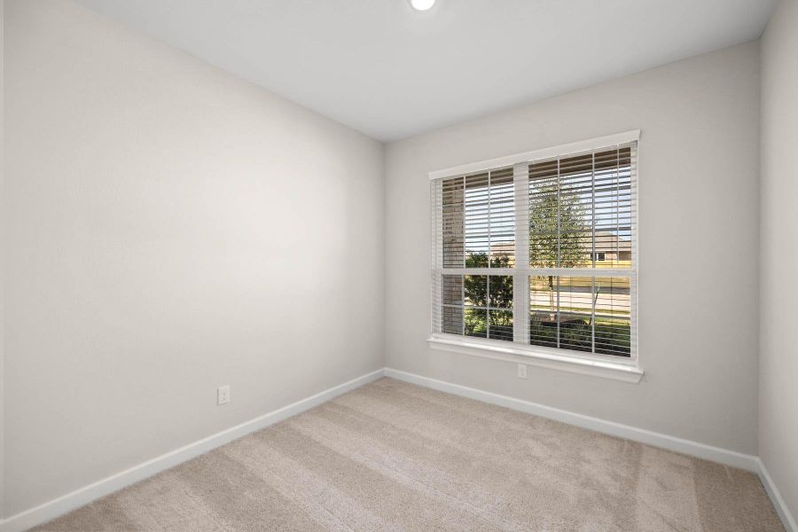 Image 6 of a home in . Image 6 of a home in .