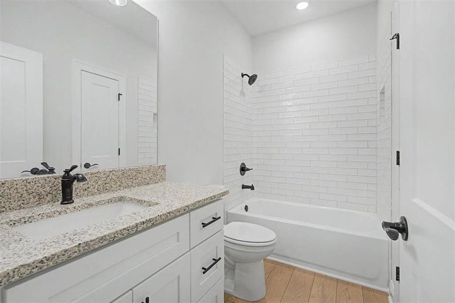 Furnished interior view inside a new home in , Dallas (Image 11). Furnished interior view inside a new home in , Dallas (Image 11).