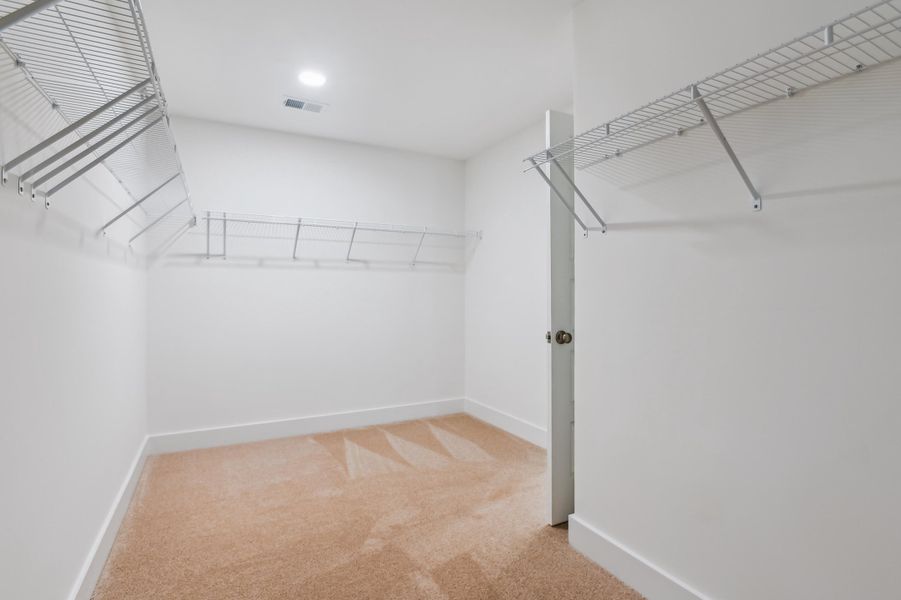 Spacious, unfurnished interior of a new home in Windsor Crossing, North Charleston (Image 29). Spacious, unfurnished interior of a new home in Windsor Crossing, North Charleston (Image 29).