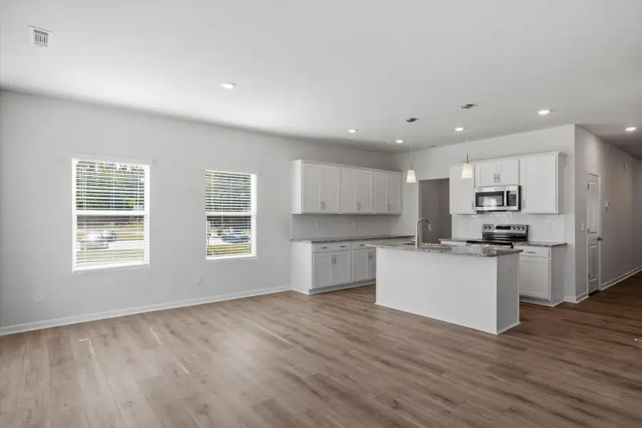 Image 22 of a home in West Main Townhomes.