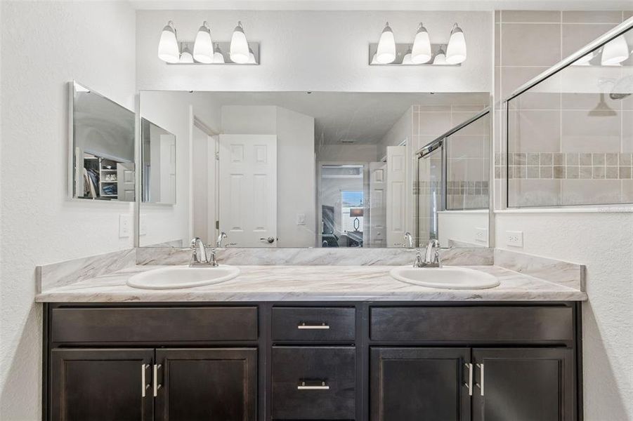 Furnished interior view inside a new home in , Zephyrhills (Image 66).