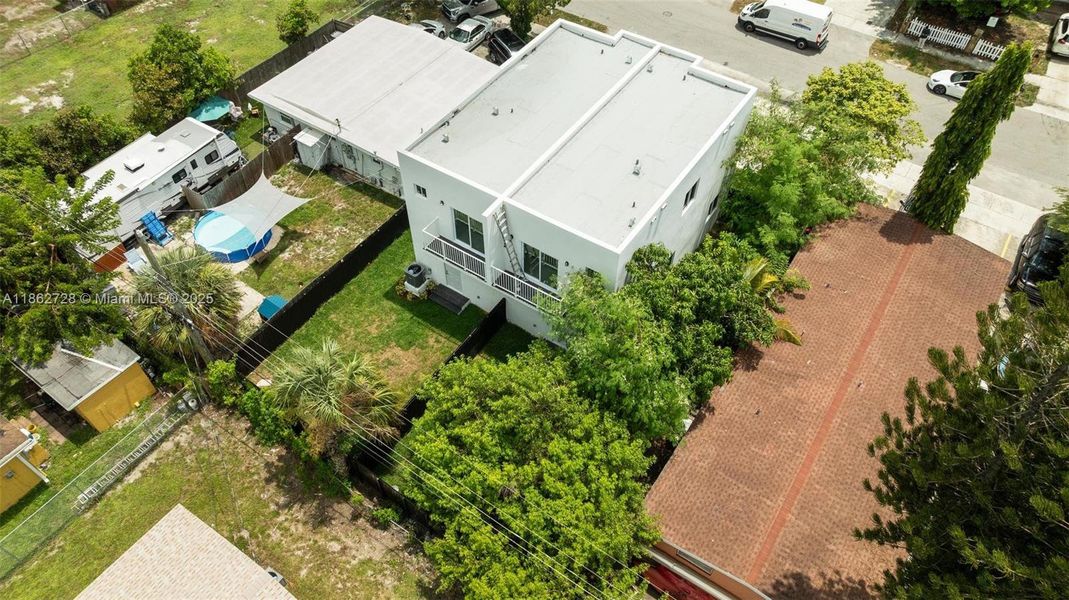 Image 25 of a home in .