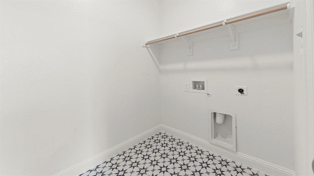 03. 1712 Edgeway - Utility