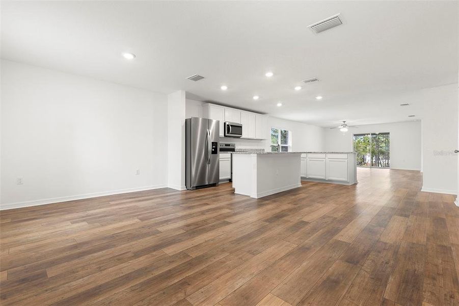 Spacious, unfurnished interior of a new home in Port Charlotte, North Port (Image 13). Spacious, unfurnished interior of a new home in Port Charlotte, North Port (Image 13).