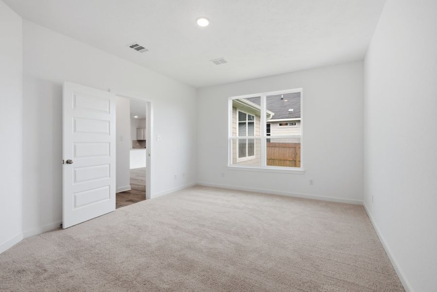 Spacious, unfurnished interior of a new home in Arrowhead Farms, Caldwell (Image 9). Spacious, unfurnished interior of a new home in Arrowhead Farms, Caldwell (Image 9).